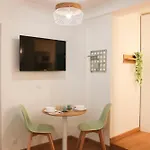 Charming Studio In The Heart Of Paris 14